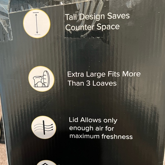 New Culinary Games Metal Bread box - Picture 3 of 6